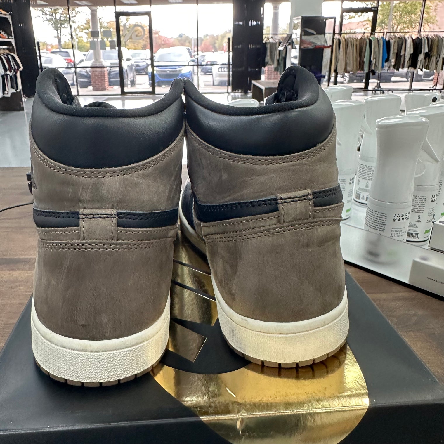 Palomino Jordan 1 Retro High OG (USED)