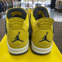 Lightning Jordan 4 Retro (2021) (Lightly Worn)