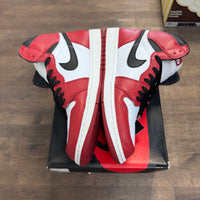 Chicago Jordan 1 Retro (2015) (USED)