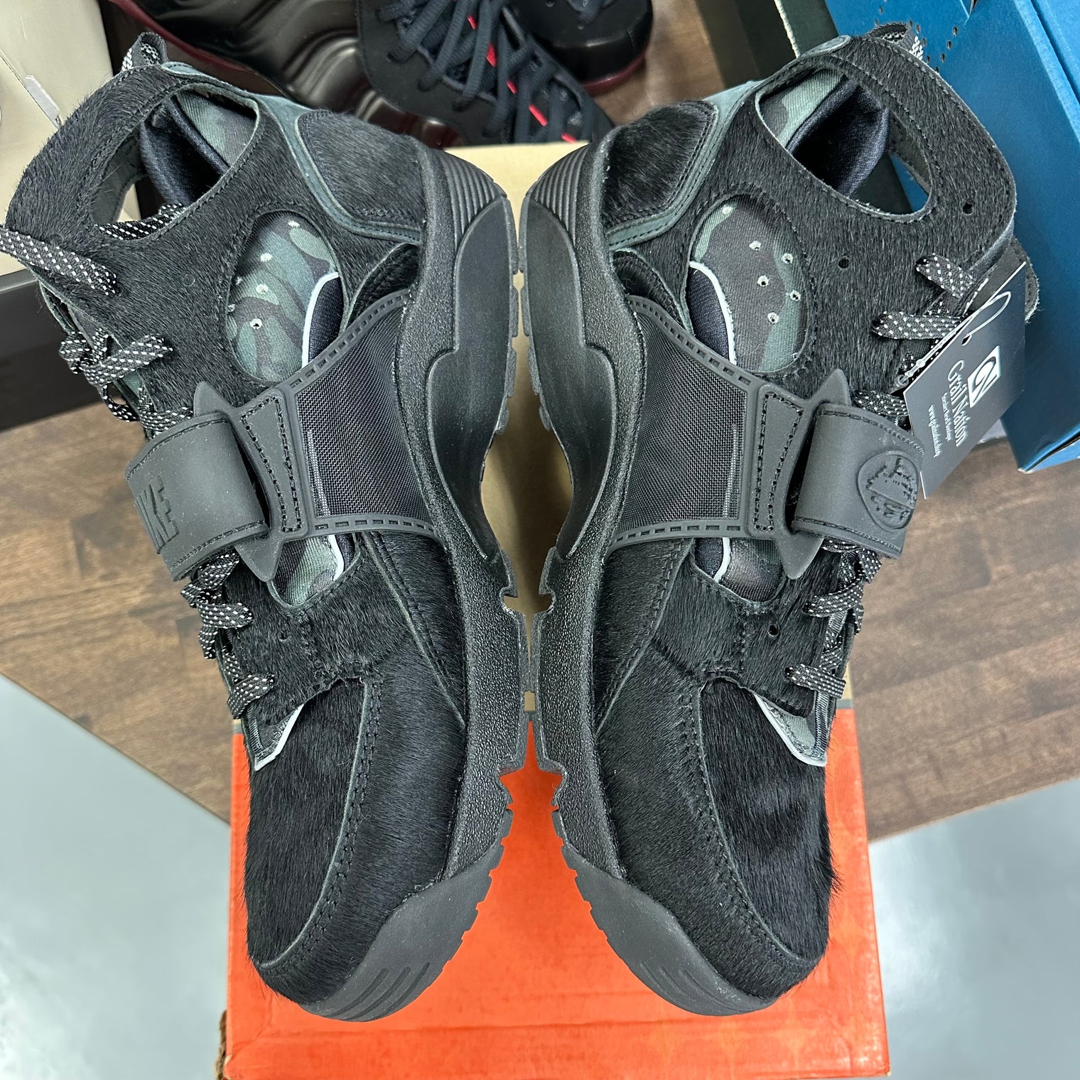 Cortiez Black Nike Air Trainer Huarache (USED)