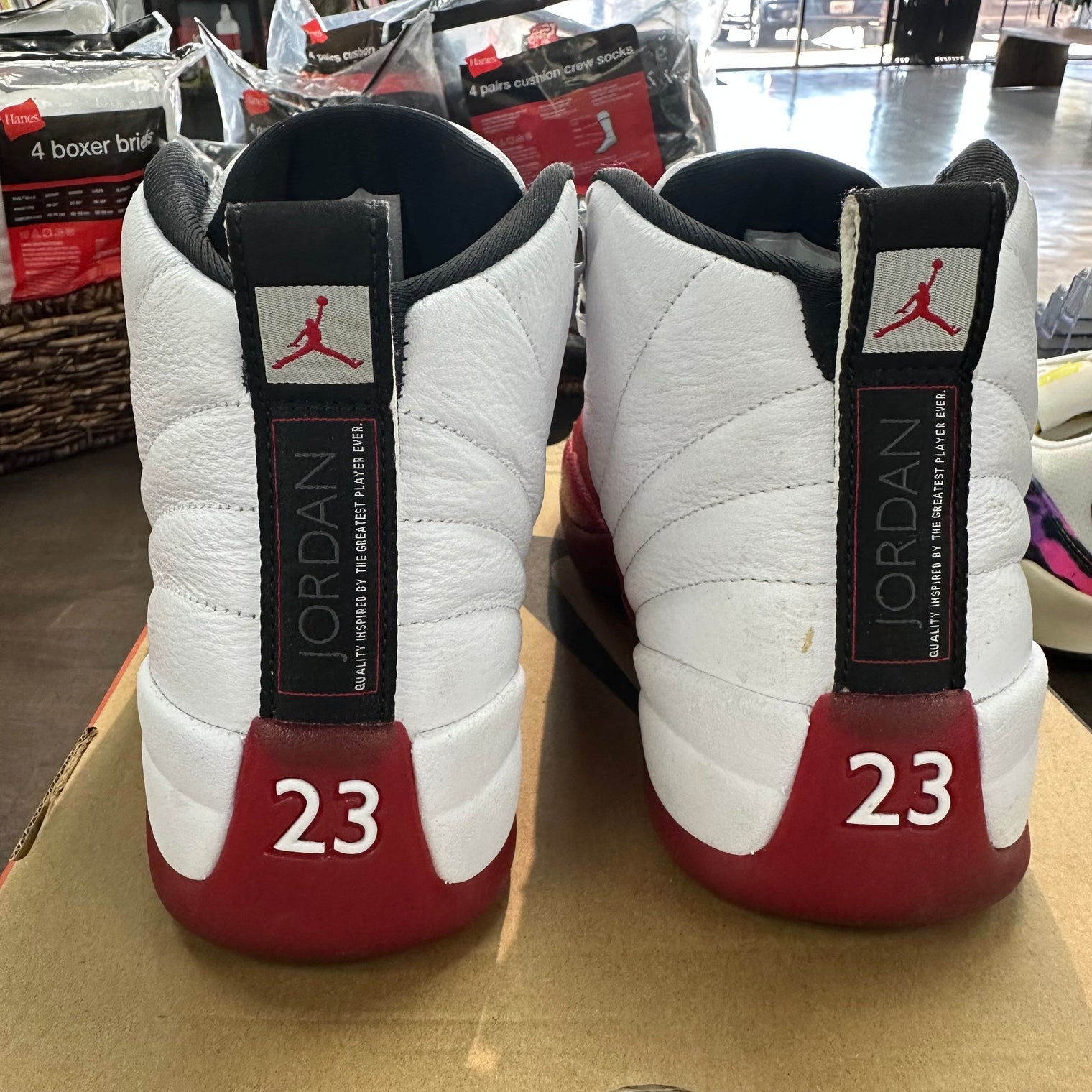 Cherry Jordan 12 Retro (USED)