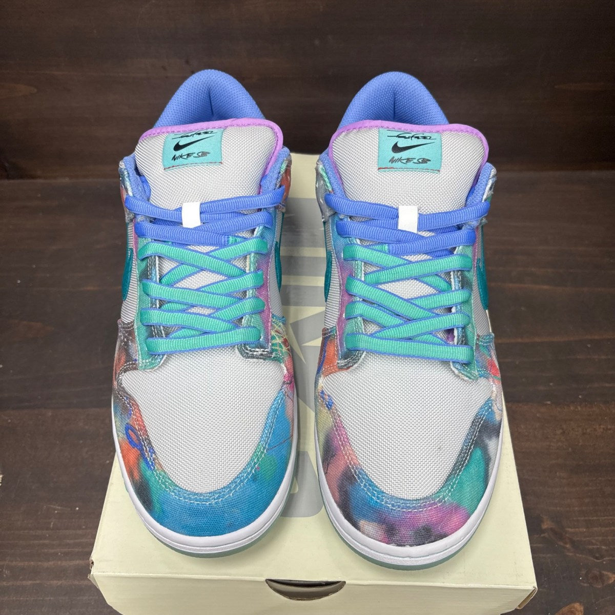 Nike SB Dunk Low Futura Laboratories Bleached Aqua Size 11 (Pre-Owned) - Image 3