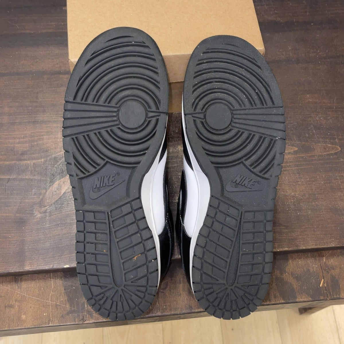 Nike Dunk Low Retro White Black Panda Size 11 (Pre-Owned) - Image 8