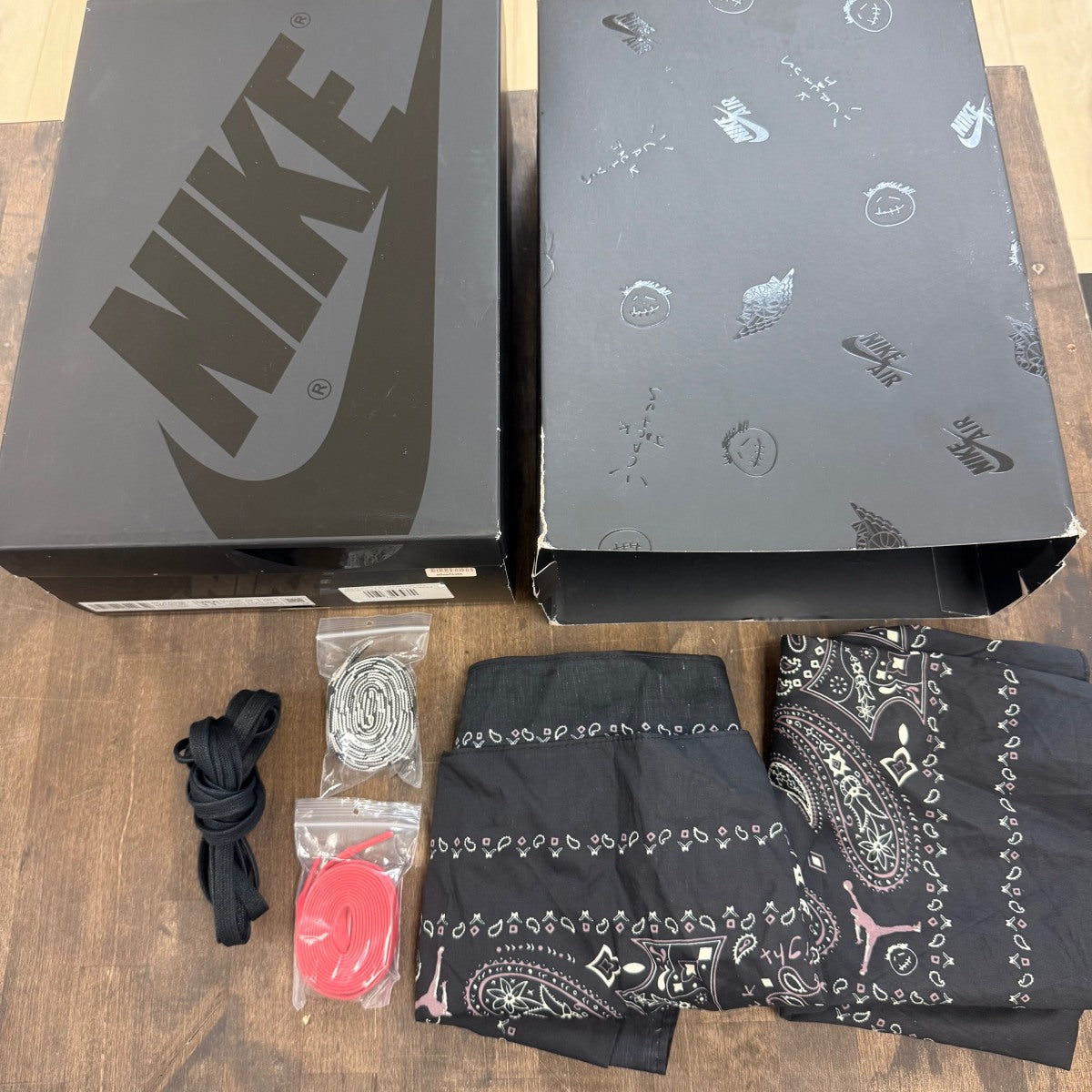 Jordan 1 Retro Low OG SP Travis Scott Black Phantom - Image 7