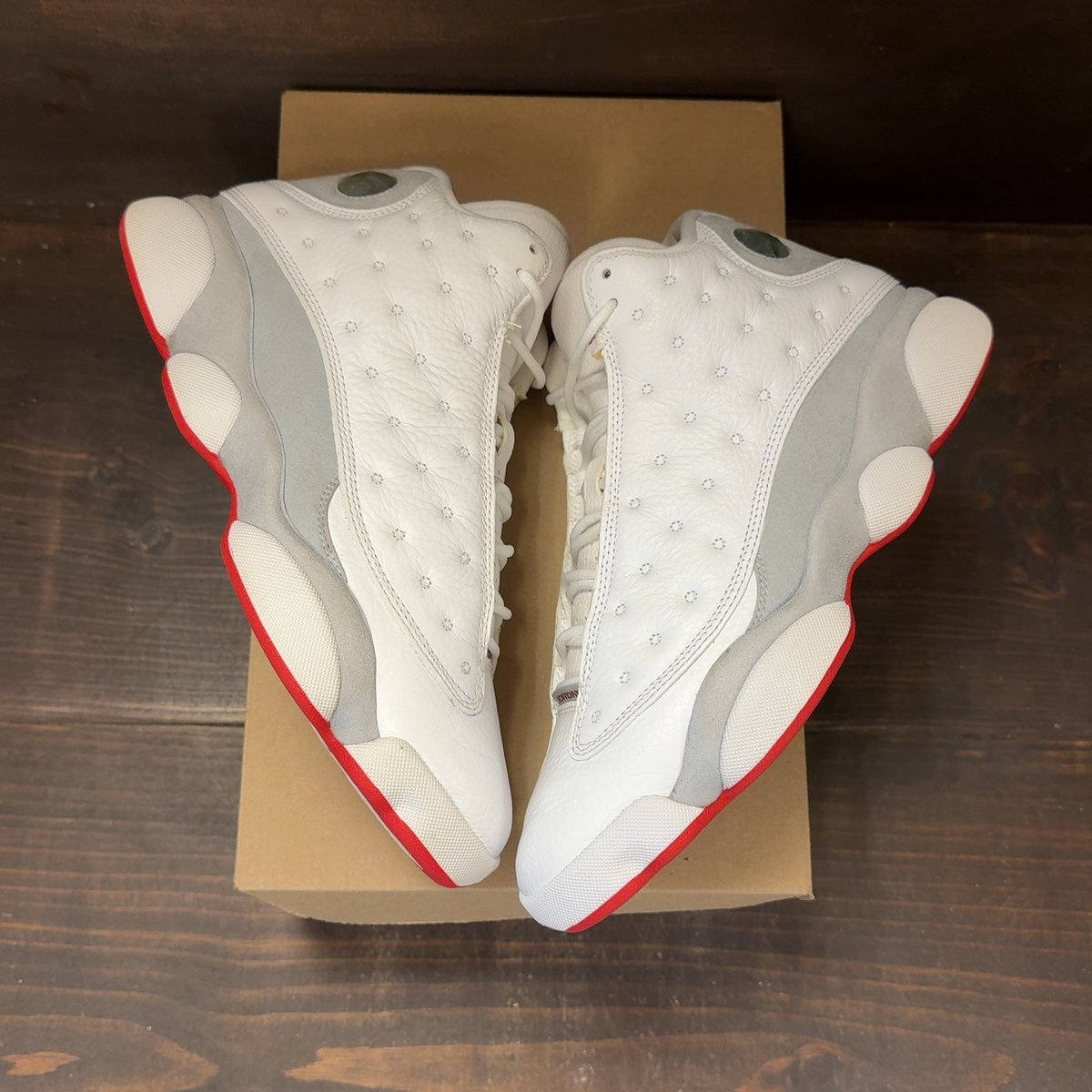 Jordan 13 Retro Wolf Grey Size 9 (Pre-Owned) - back
