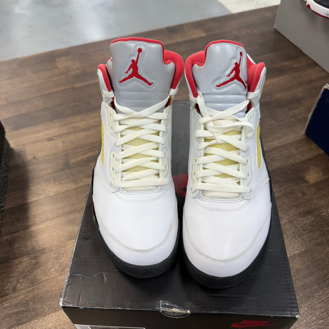 Fire Red Jordan 5 (USED)