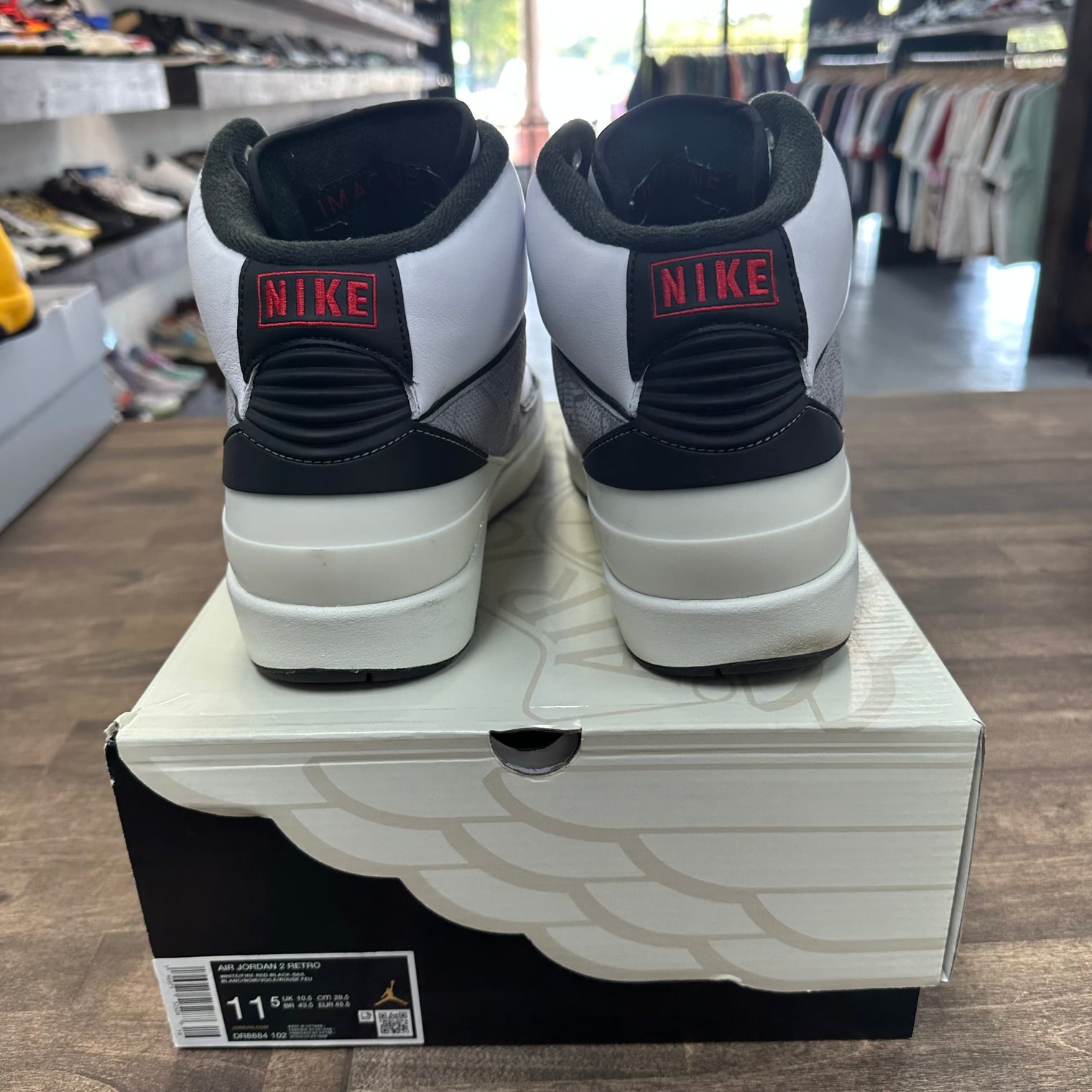 Python Jordan 2 Retro (USED)