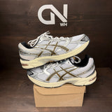 ASICS Gel-1130 White Clay Canyon Size 12 (Pre-Owned) - Image 1
