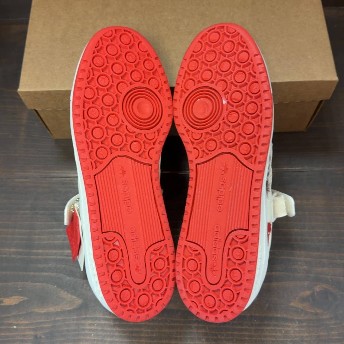 adidas Forum Low Home Alone Size 9 - Image 6