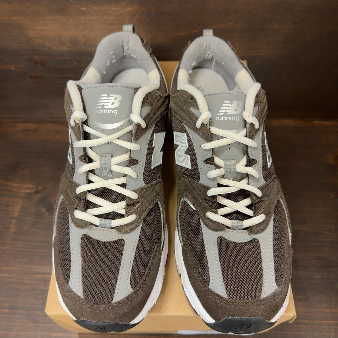 New Balance 530 Rich Earth Size 9.5 (Pre-Owned) - Image 3