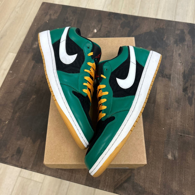 Jordan 1 Low SE Holiday Special (2022) Size 13 (Pre-Owned) - Image 1