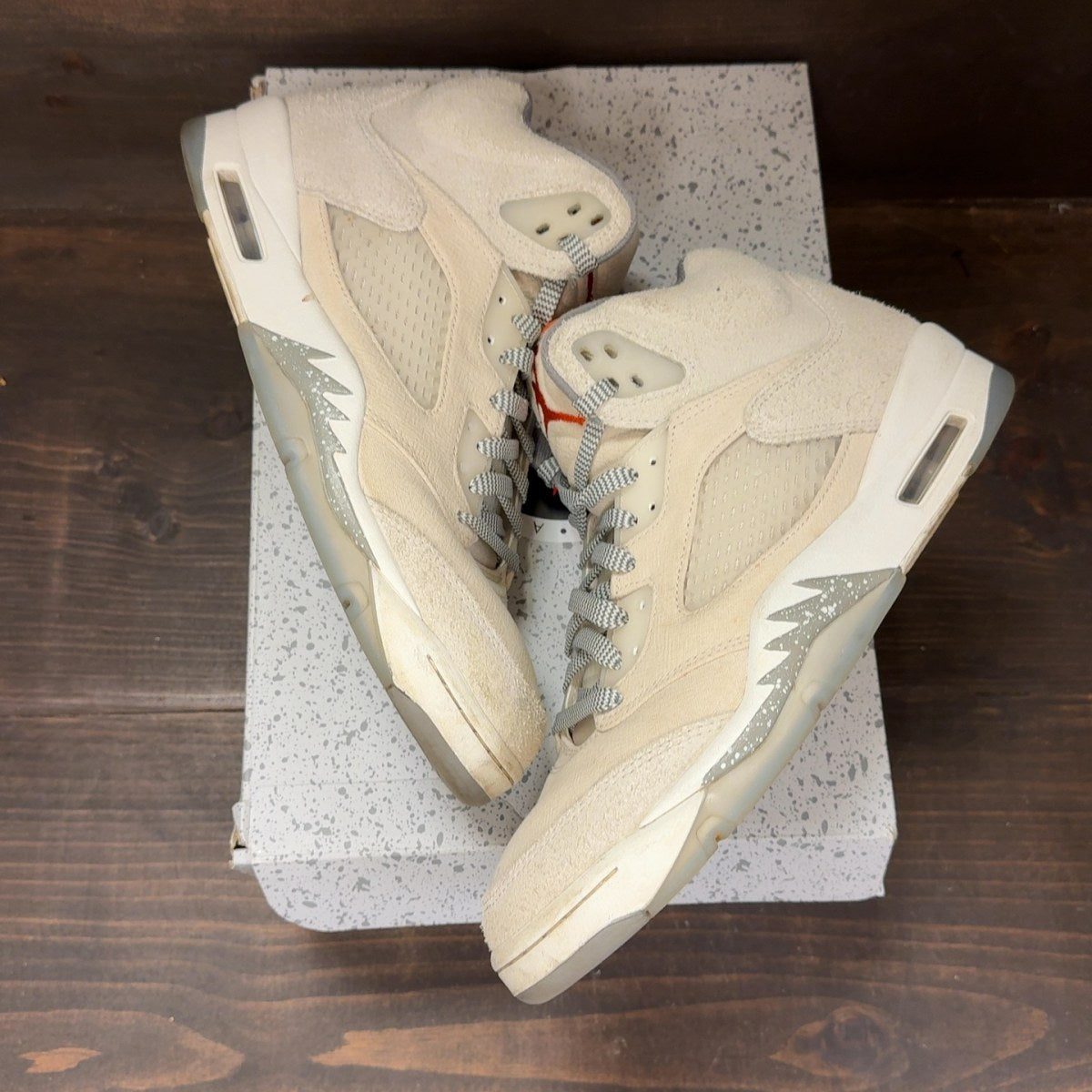 Jordan 5 Retro SE Craft Light Orewood Brown - Image 2