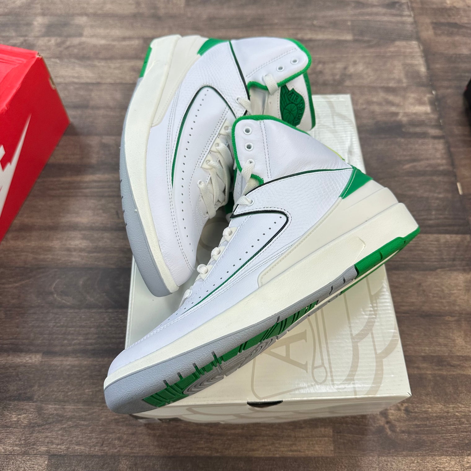 Lucky Green Jordan 2 (USED)