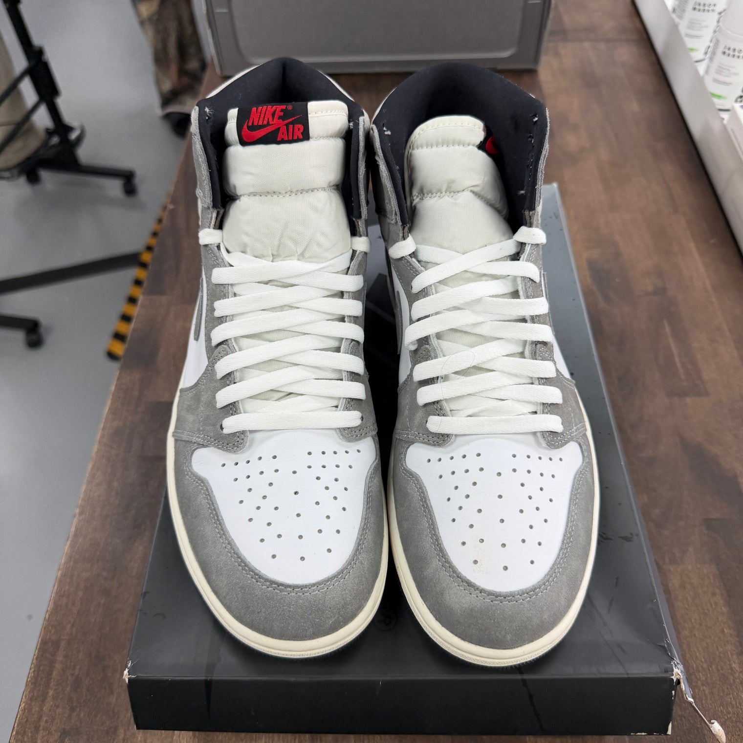 Washed Black Jordan 1 High Retro (USED)