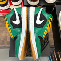 Holiday Special Jordan 1 Low SE (2022) (USED)