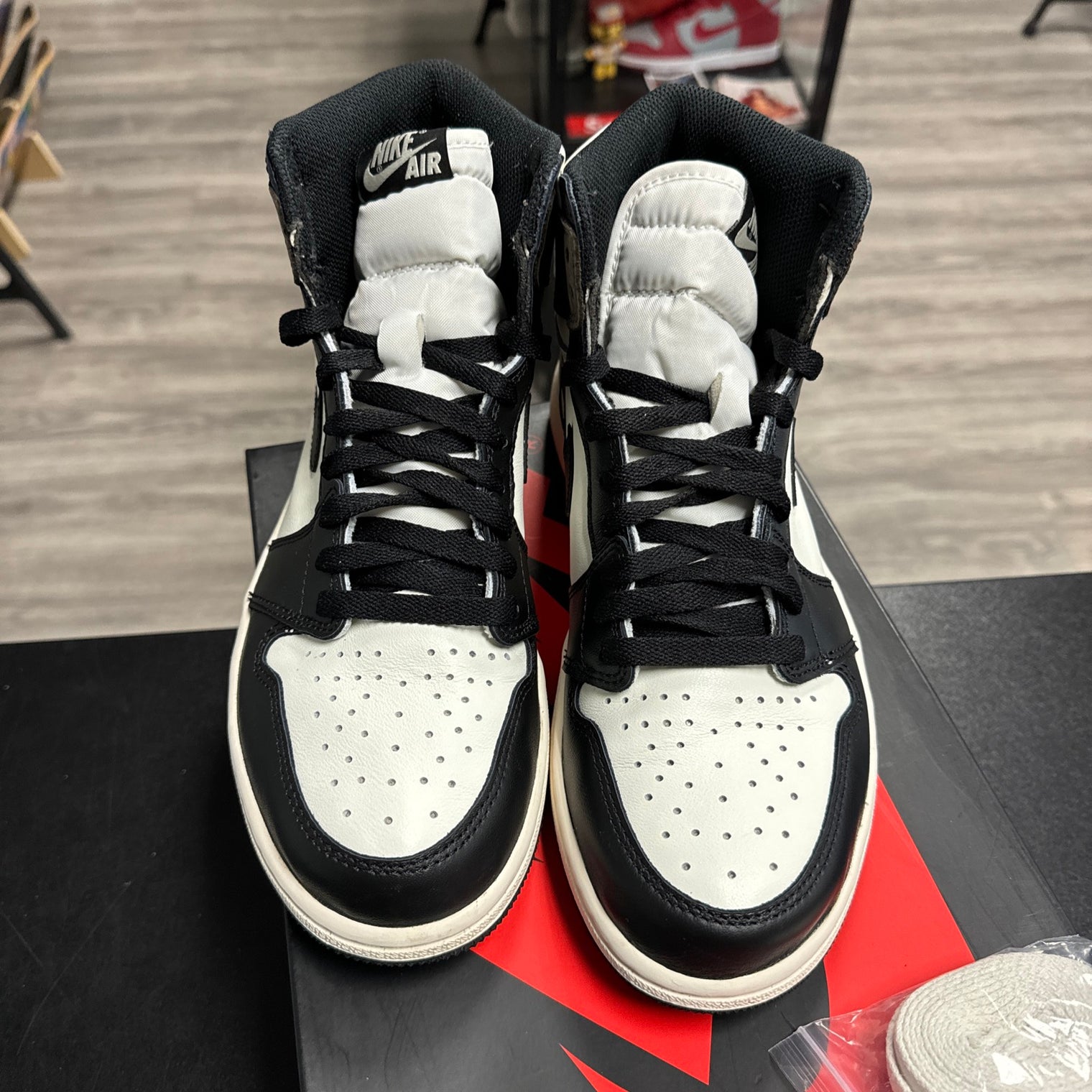 Mocha Jordan 1 High (USED)