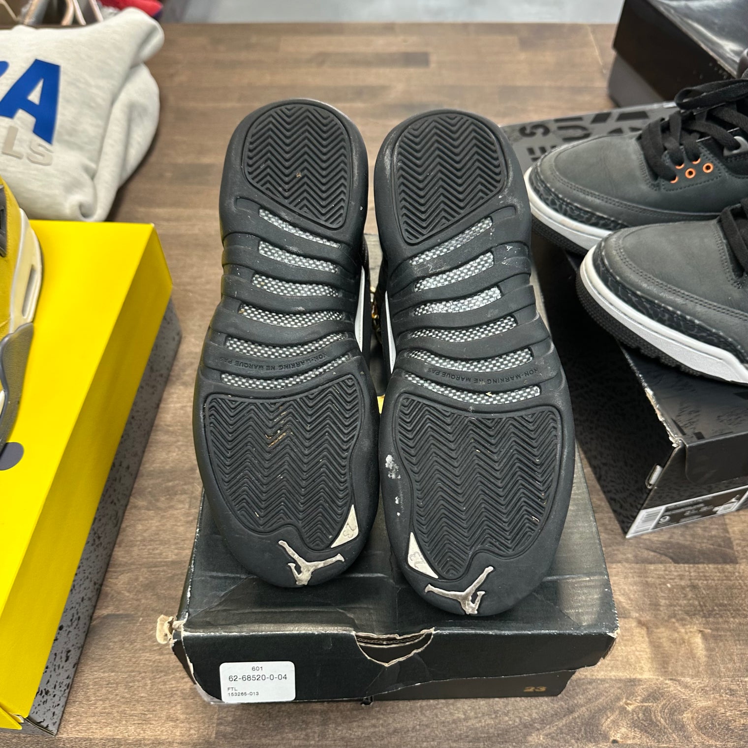 Masters Jordan 12 Retro (GS) (USED)