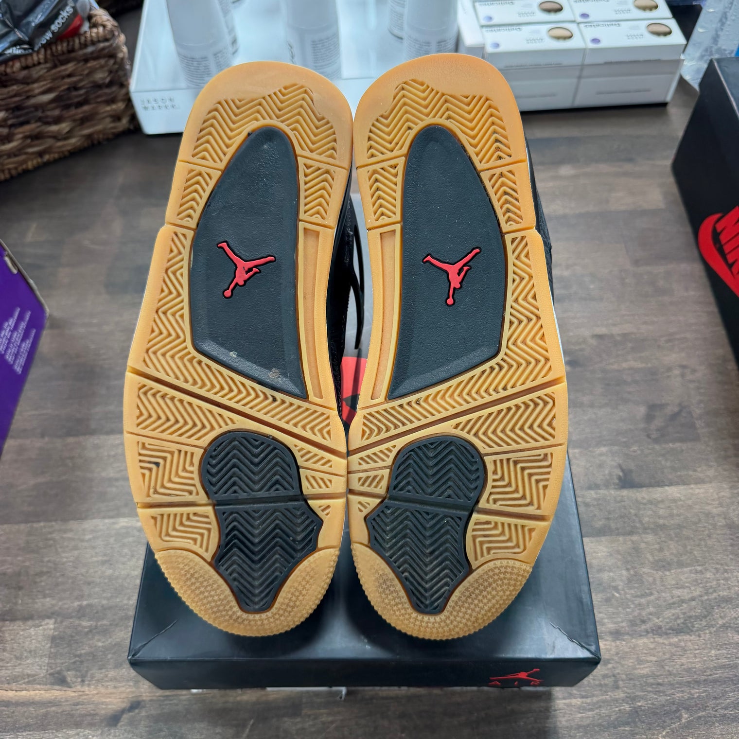 Laser Black Gum Jordan 4 Retro (USED)