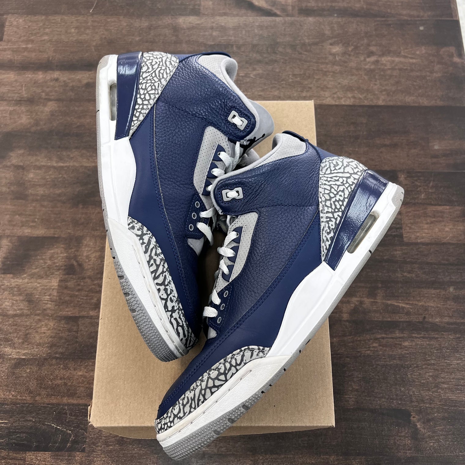 Georgetown Jordan 3 (USED, No Box)