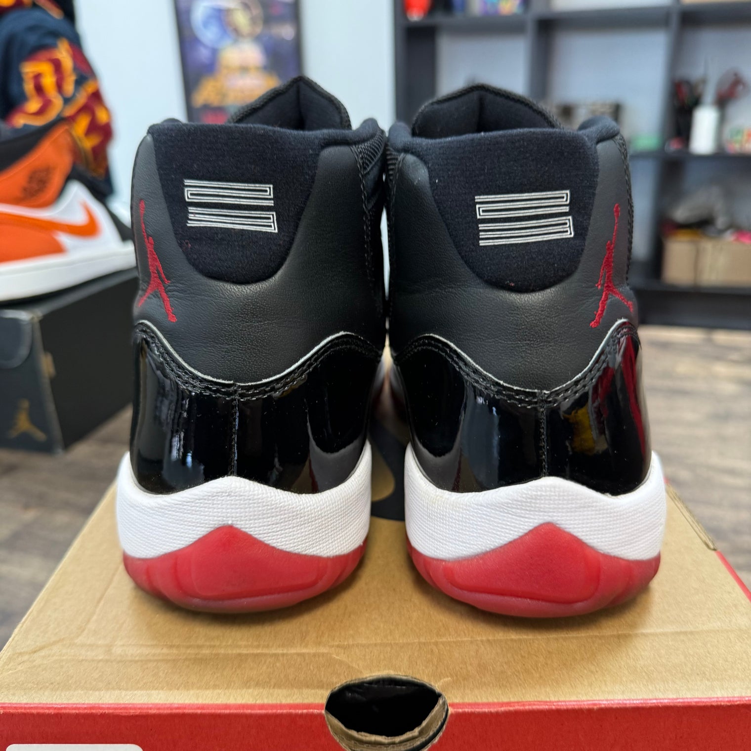 Bred Jordan 11 Retro (USED)