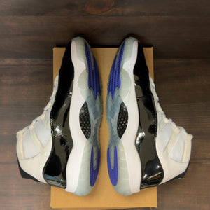 Jordan 11 Retro Concord (2018) Size 10.5 (Pre-Owned) - Image 5