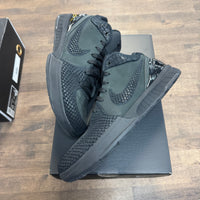 Gift of Mamba Kobe 4 Protro (USED)