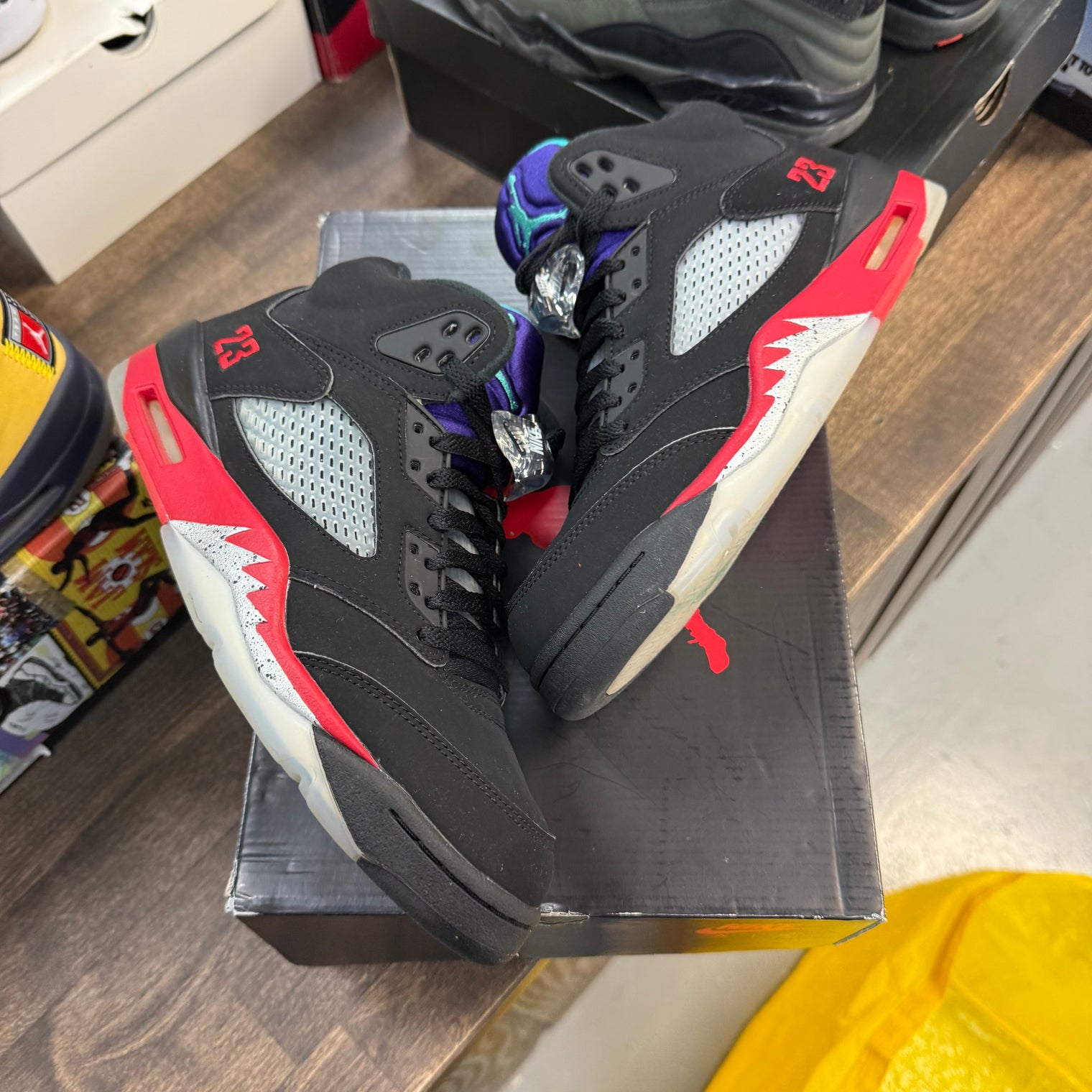 Top 3 Jordan 5 (USED)