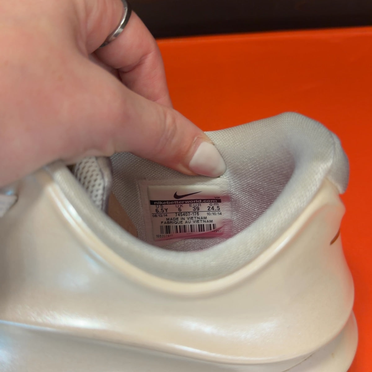 Nike KD 7 Aunt Pearl (GS) Size 6.5Y (Pre-Owned) - aux