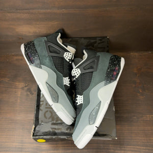 Jordan 4 Retro Fear (2024) Size 9.5 (Pre-Owned) - Image 3