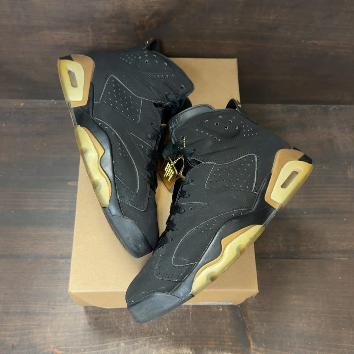 Jordan 6 Retro DMP (2020) Size 9 (Pre-Owned) - back