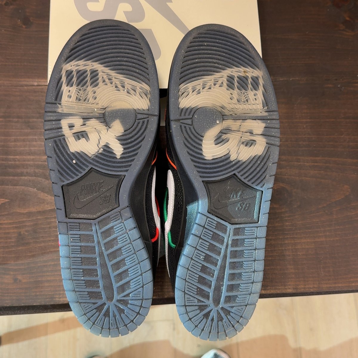 Nike SB Dunk Low Bronx Girls Skate Size 12 (Pre-Owned) - aux