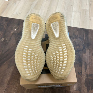 adidas Yeezy Boost 350 V2 Mono Ice - Image 4