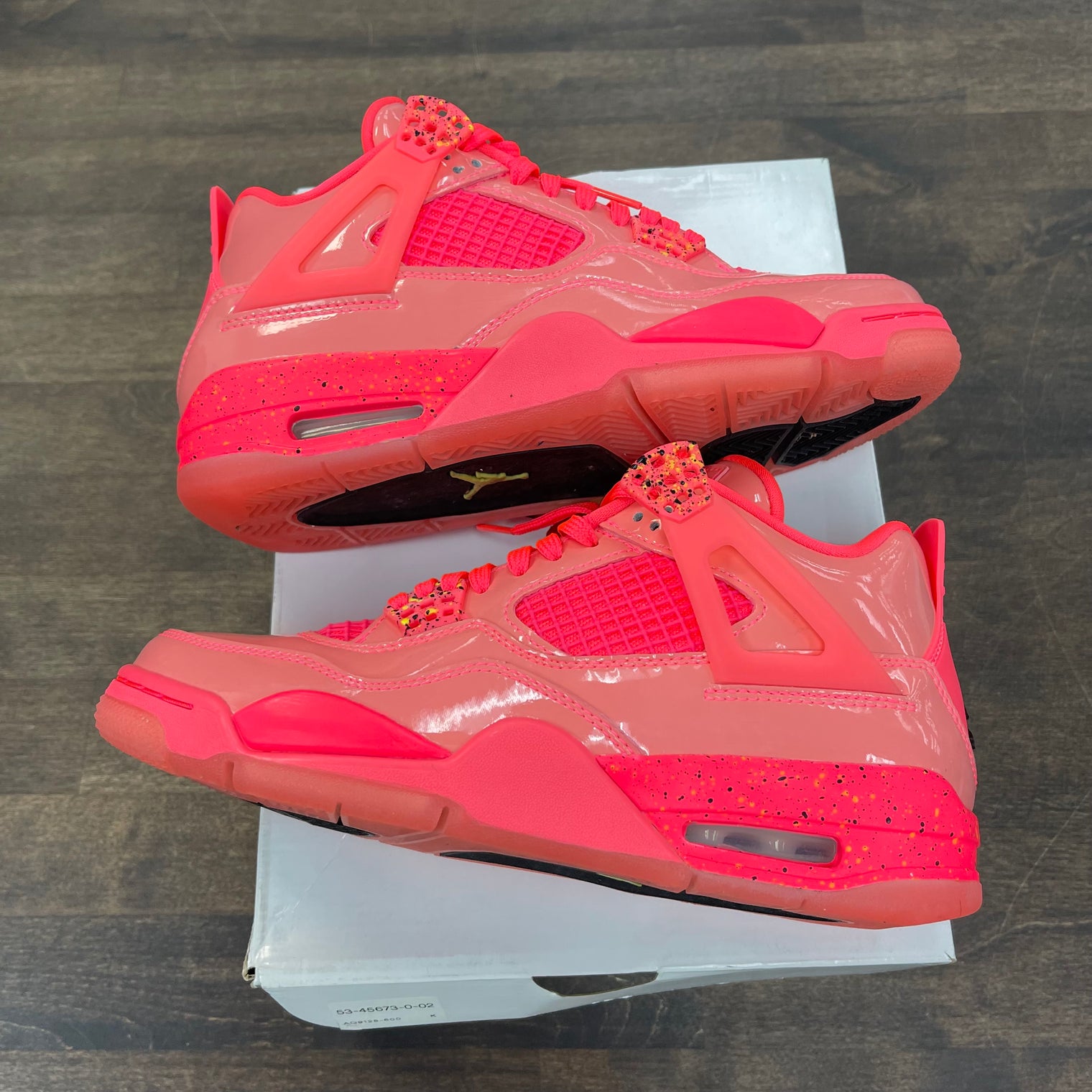 (W) Hot Punch Jordan 4 (USED)