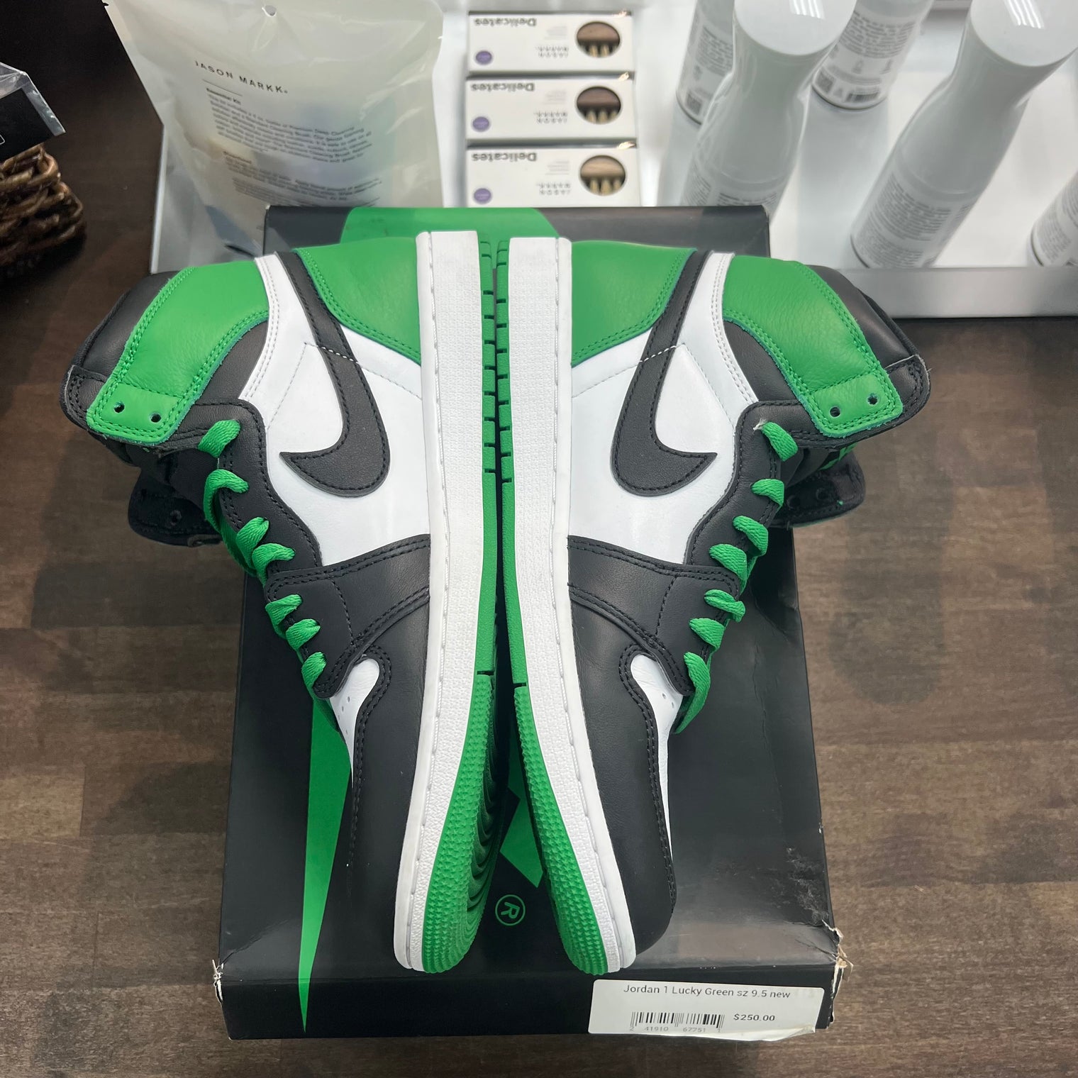 Lucky Green Jordan 1 High (USED)