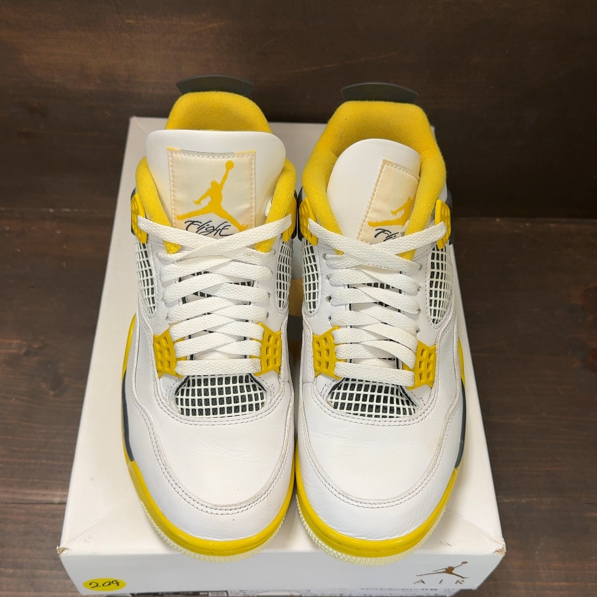 Jordan 4 Retro Vivid Sulfur (Women's) Size 8.5W (Pre-Owned) - tag