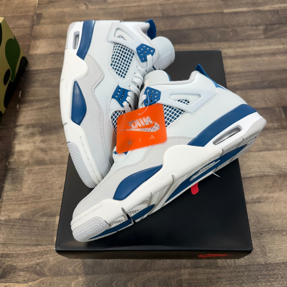 Jordan 4 Retro Military Blue (2024) - Image 1