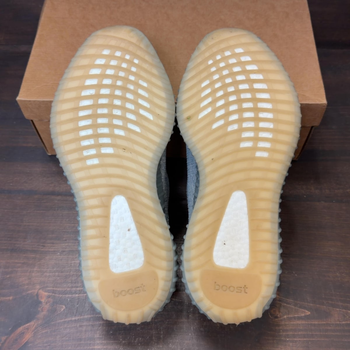 adidas Yeezy Boost 350 V2 Israfil Size 10 (Pre-Owned) - Image 7