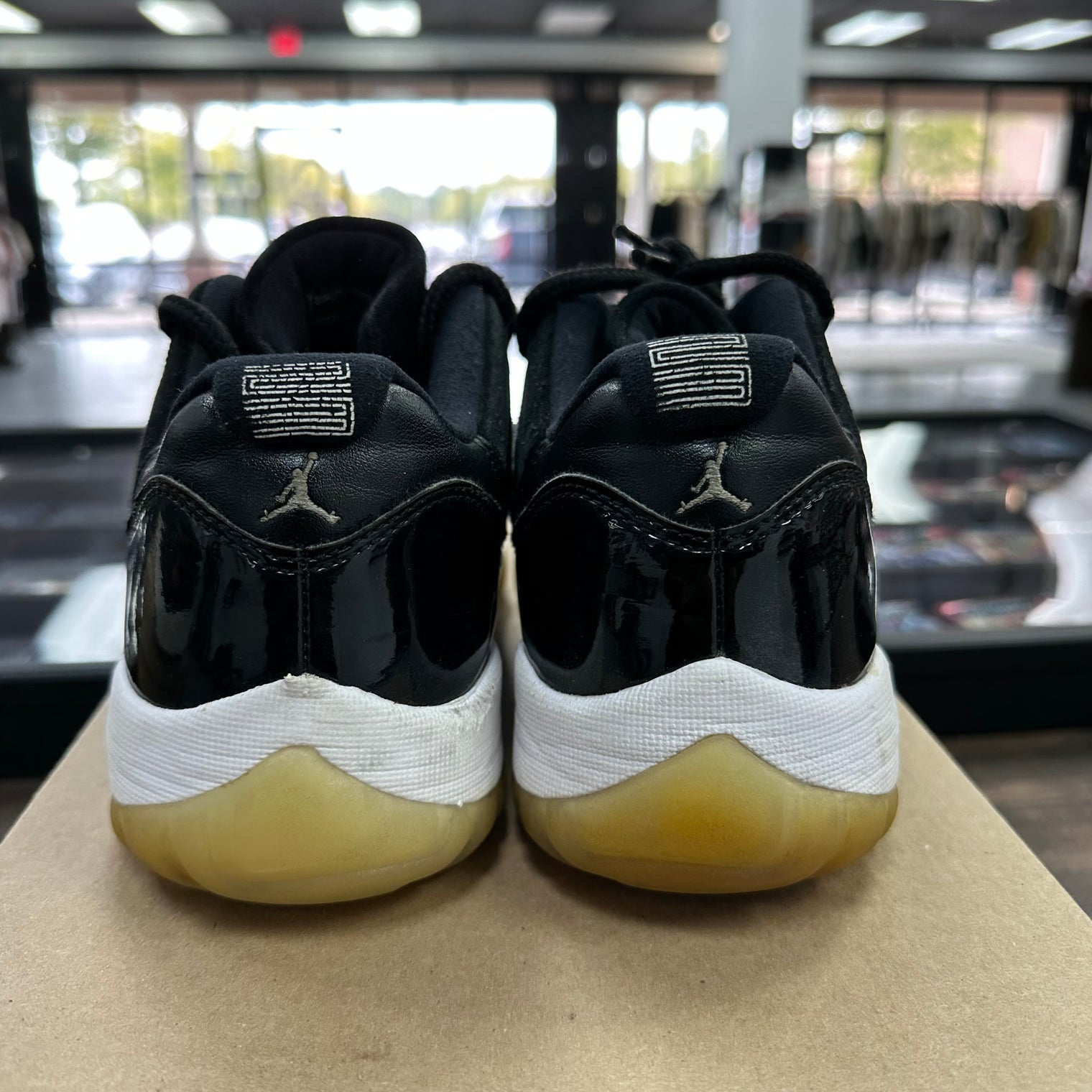 Barons Jordan 11 Retro Low (USED, No Box)
