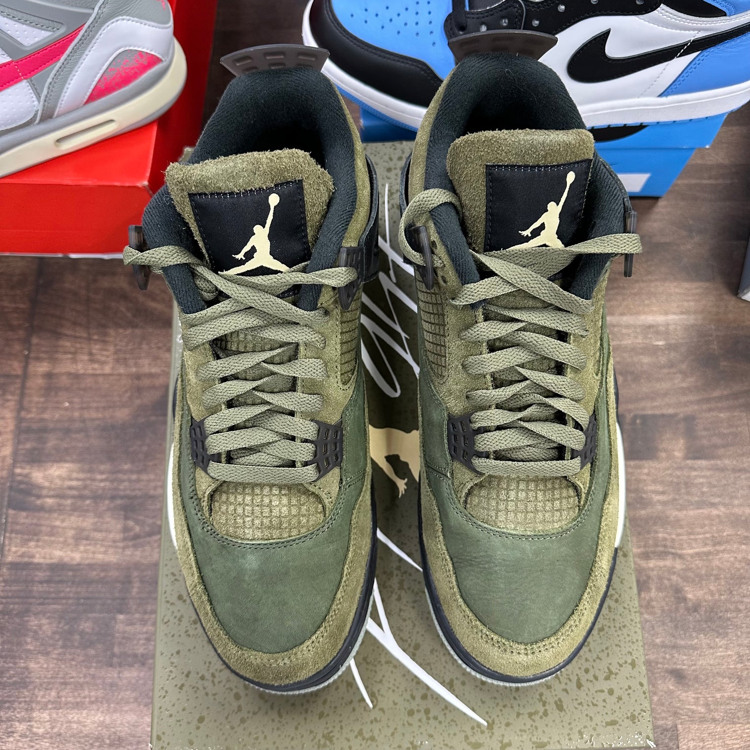 Craft Medium Olive Jordan 4 Retro SE (USED)