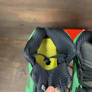 Jordan 5 Retro SE Oregon Size 9.5 (Pre-Owned) - Image 4