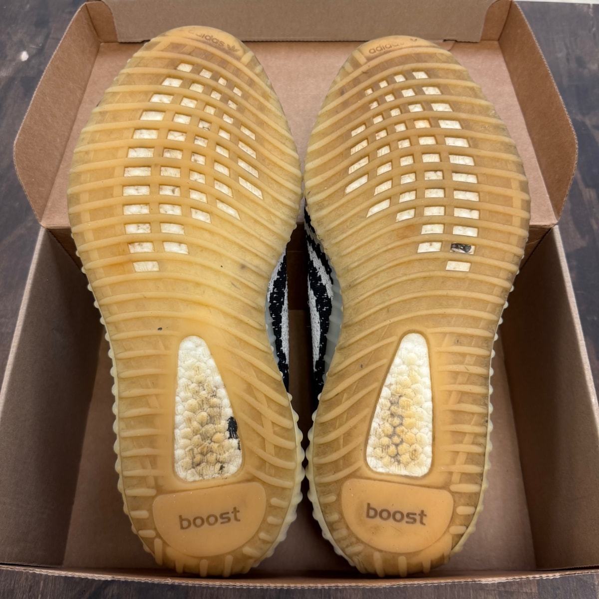 adidas Yeezy Boost 350 V2 Zebra Size 11 (Pre-Owned) – GrailNation