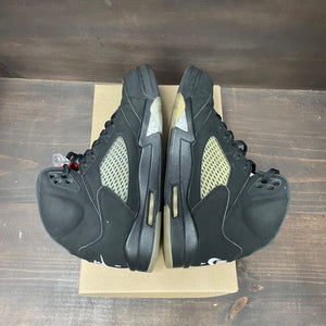 Jordan 5 Retro Black Metallic (2016) Size 10.5 (Pre-Owned) - Image 6