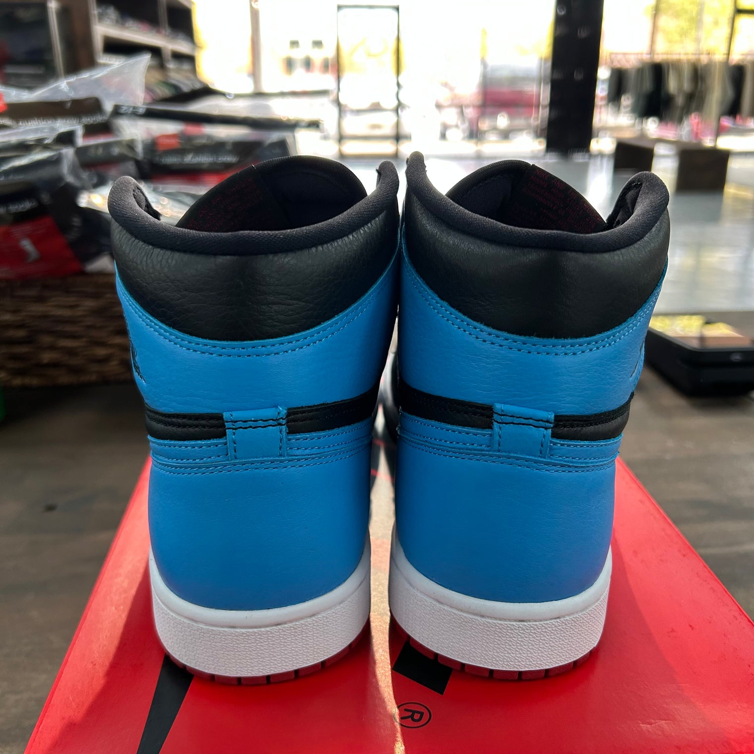 NC to Chi Jordan 1 High (W) (USED)