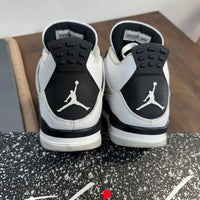 Military Black Jordan 4 Retro (USED)