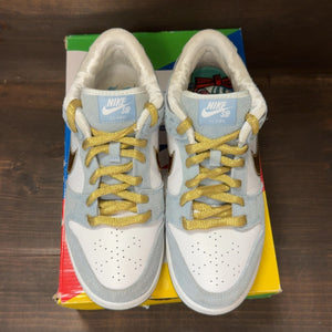Nike SB Dunk Low Sean Cliver - Image 3