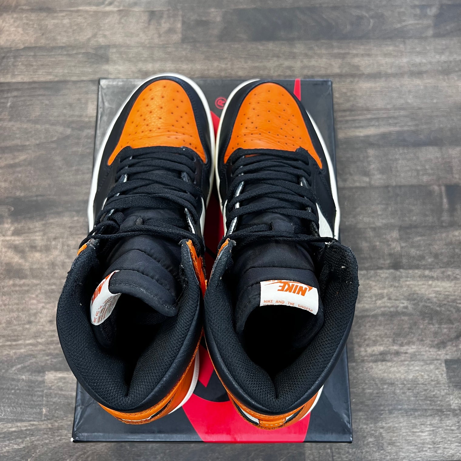 Shattered Backboard Jordan 1 High OG (USED)