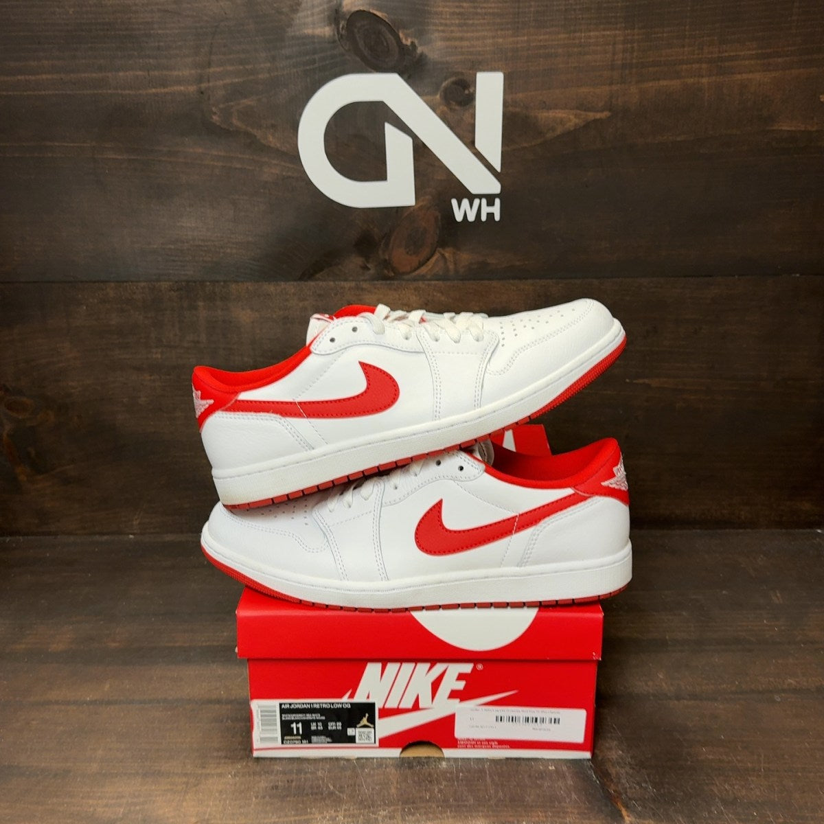 Jordan 1 Retro Low OG University Red - Image 1