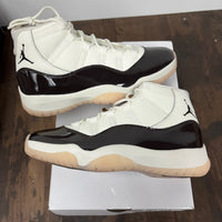 Neapolitan Jordan 11 (W) (USED)