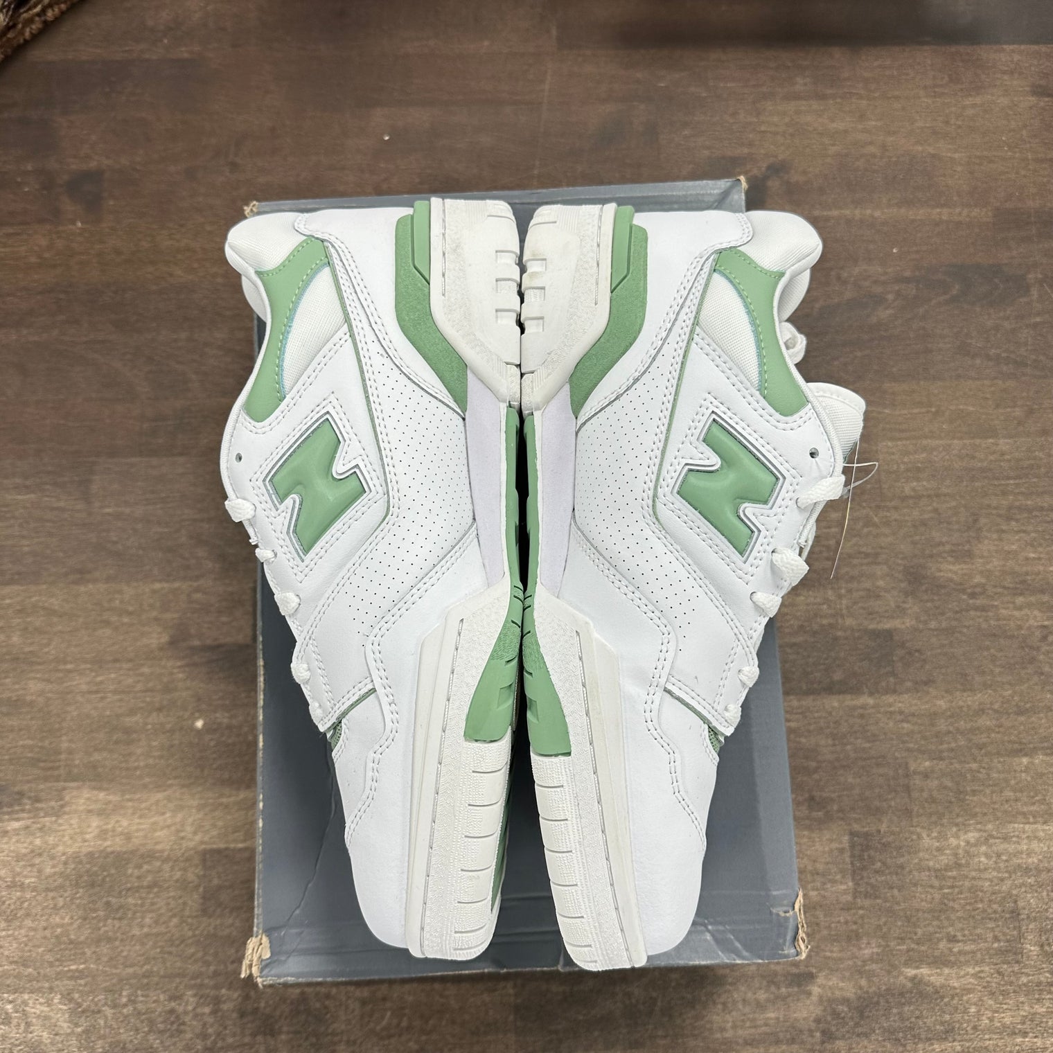 New Balance 550 White Mint Green (Lightly Worn)