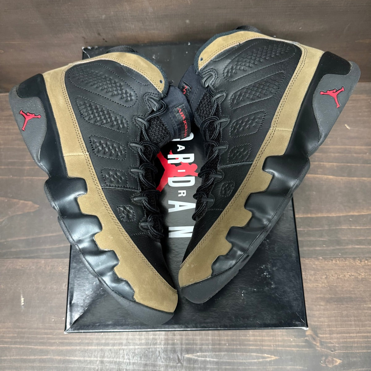 Jordan 9 Retro Olive (2024) Size 10.5 (Pre-Owned)